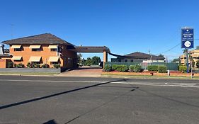 Adelong Motel